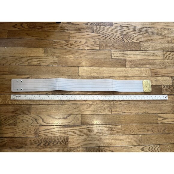 Iconic Vintage Chanel Metallic Gold Rectangle W/ Original Cloth Belt 70s Womens - Picture 2 of 16